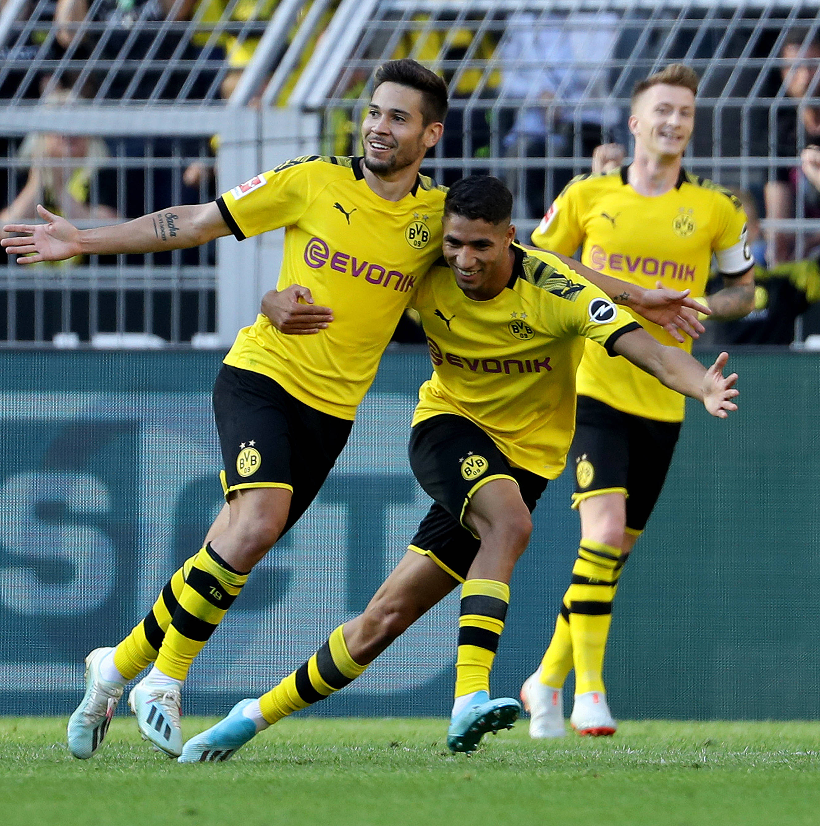 开云平台-奥格斯堡主场大胜，连胜势头强劲的简单介绍