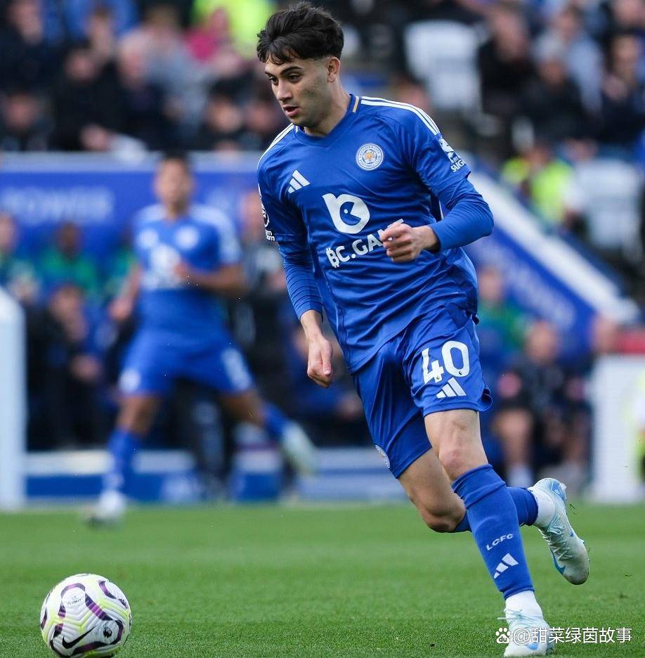 关于切尔西高层或将大规模调整阵容，拟引进新援的信息