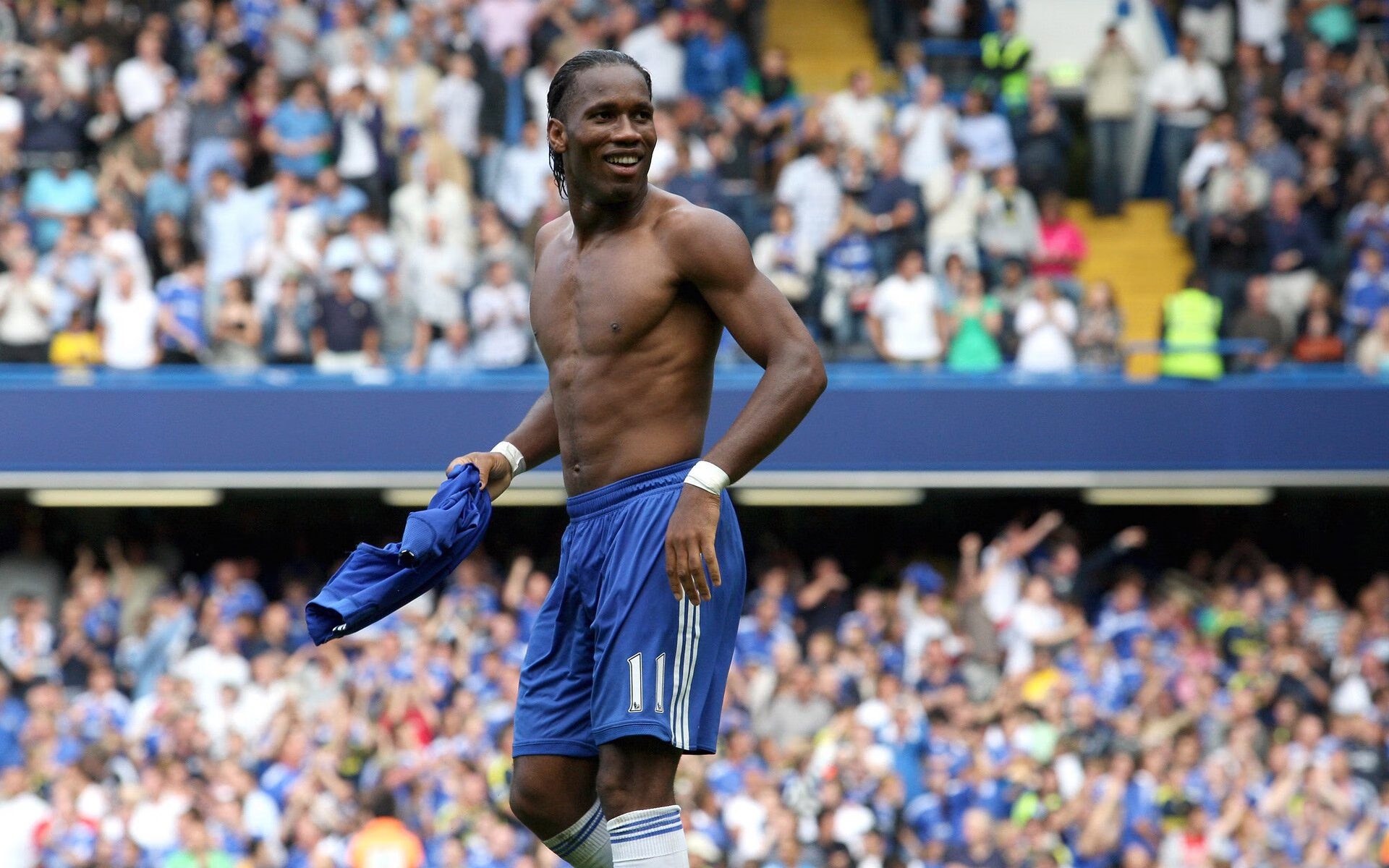 北非雄鹰对决海湾明珠，蒂亚戈全程高能输出，定义友谊赛新维度