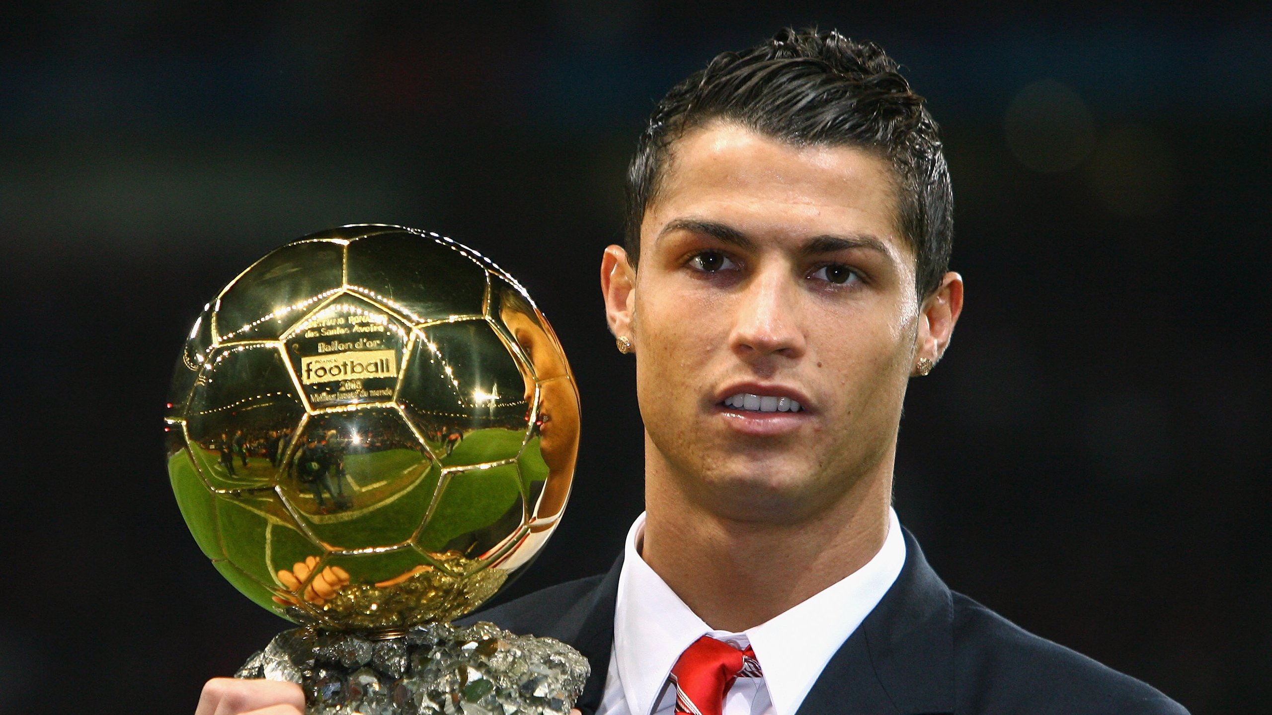 绿茵场与篮球馆的交响,当西甲德比遇上掘金争冠