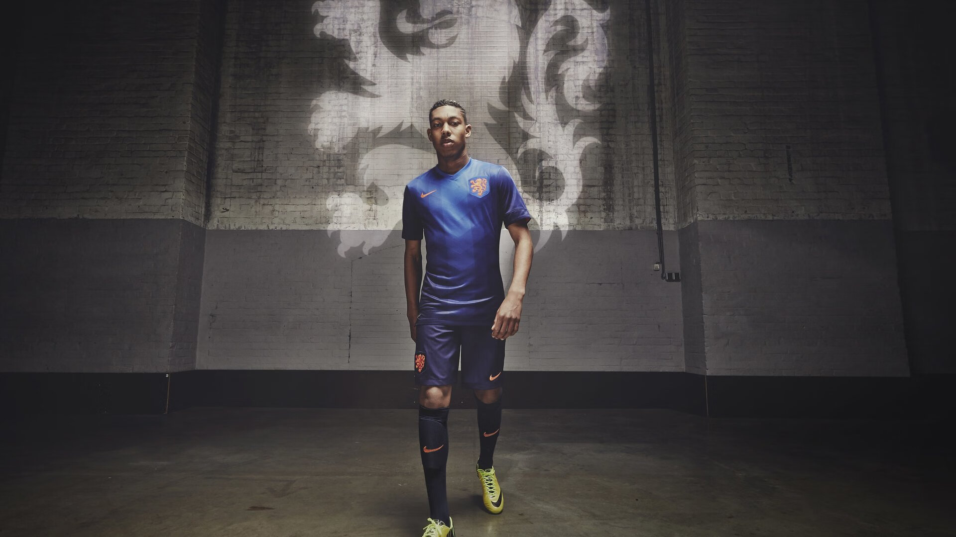 凯恩状态火热导演胜利，哥伦比亚力克马赛展现南美坚韧